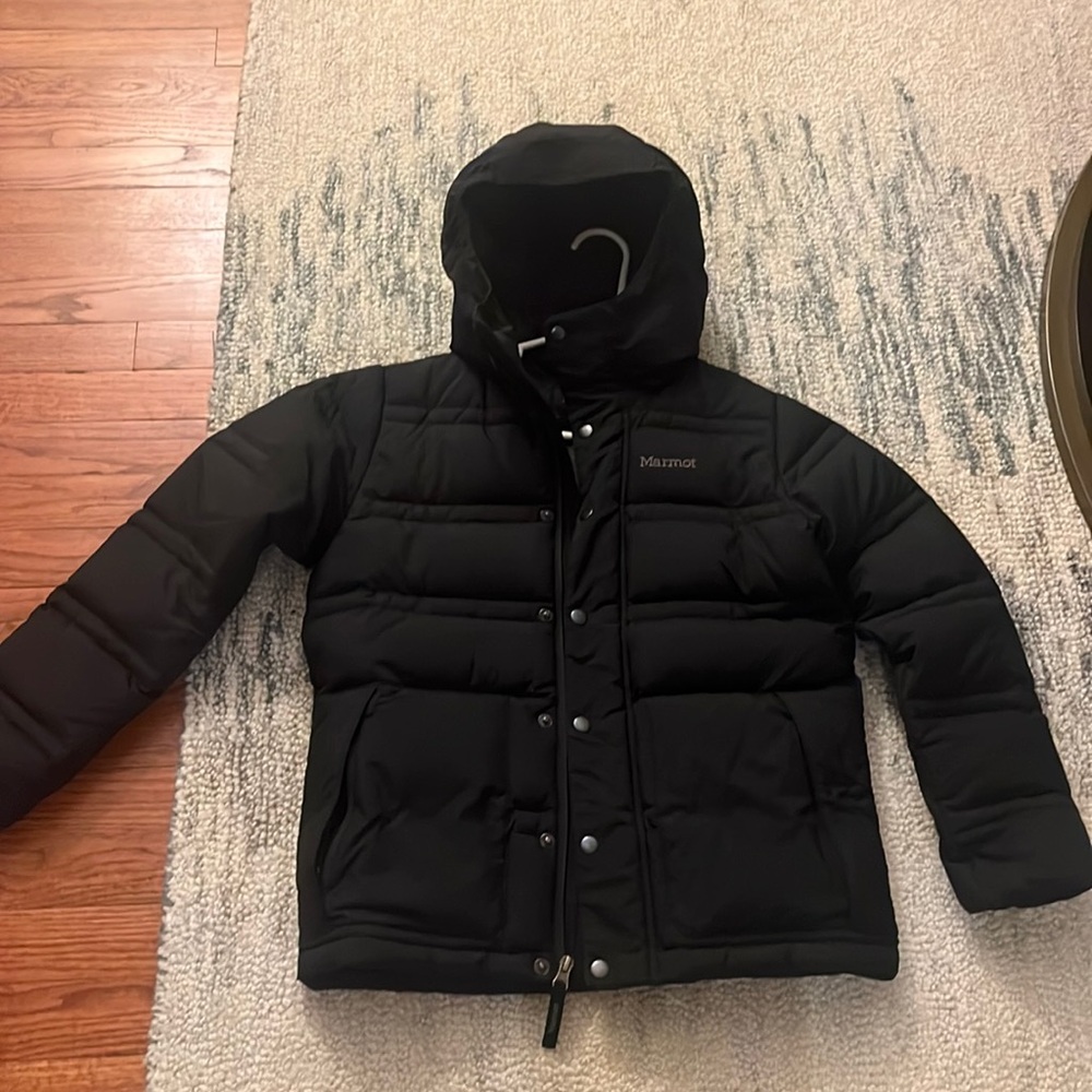 Marmot boys large winter jacket great condition!